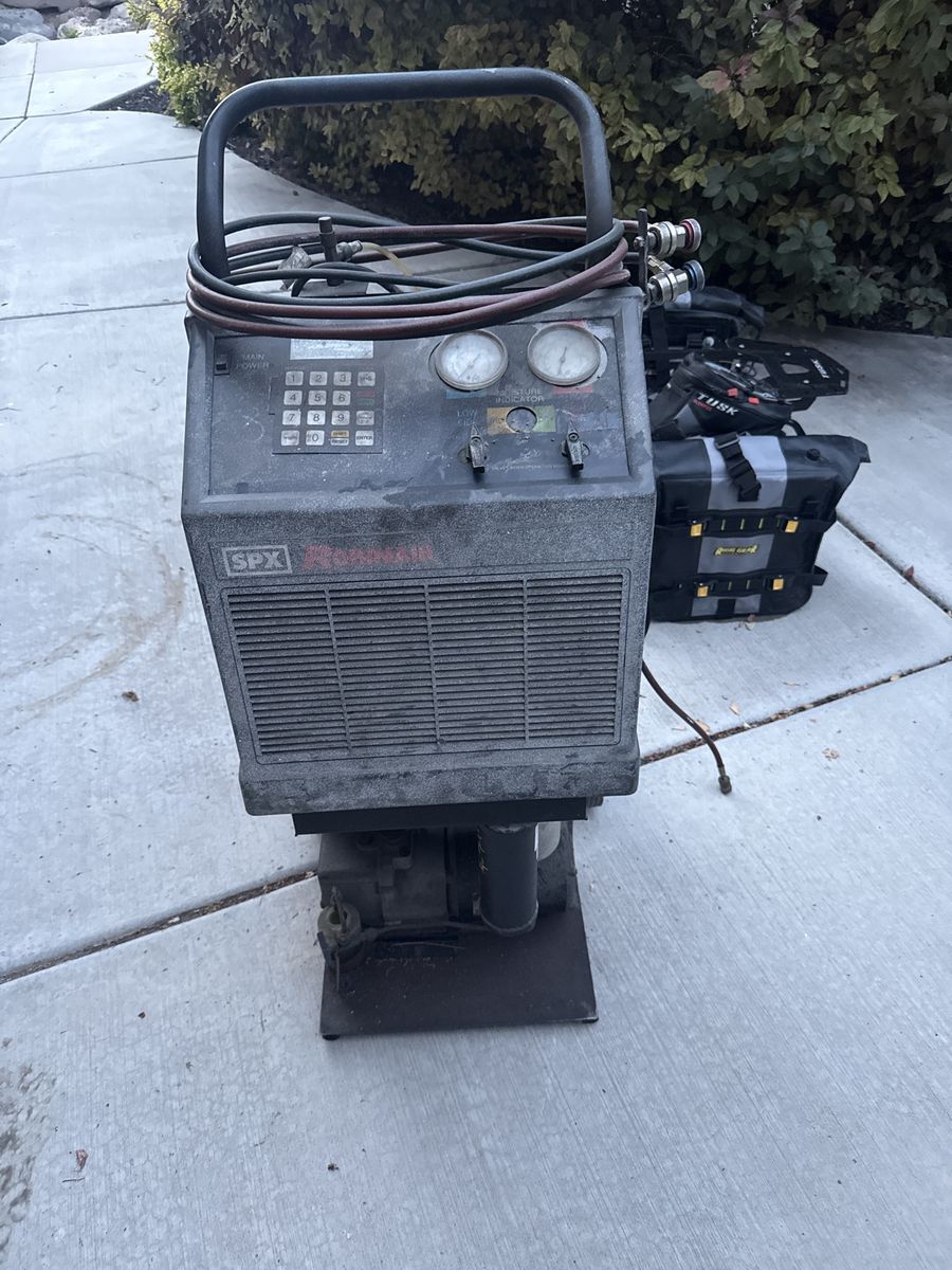 SPX Robinair A/C Recover/Recycle/Recharge Machine - Automotive R134a