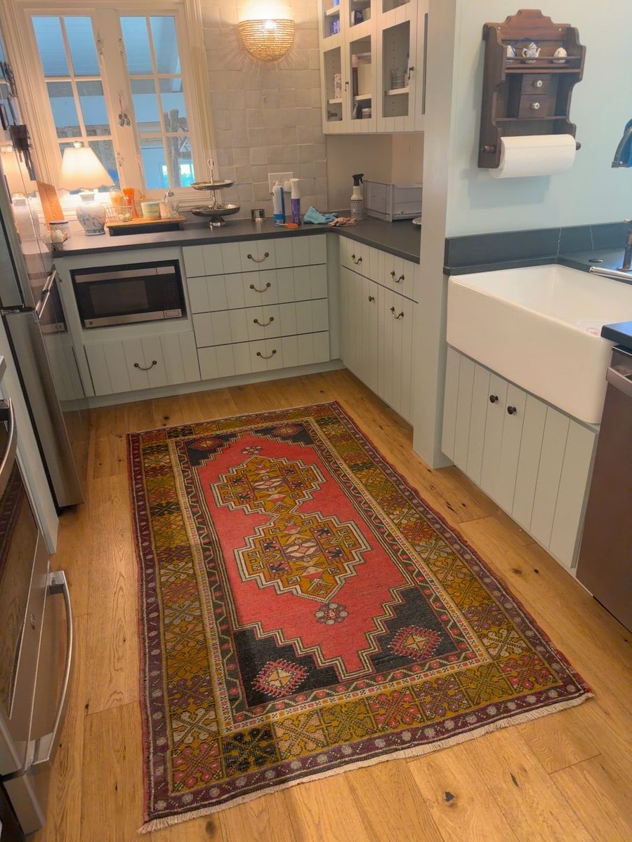 Vintage Hand-Knotted Wool Area Rug - 4x6 ft  in Pink, Yellow & Black Floral