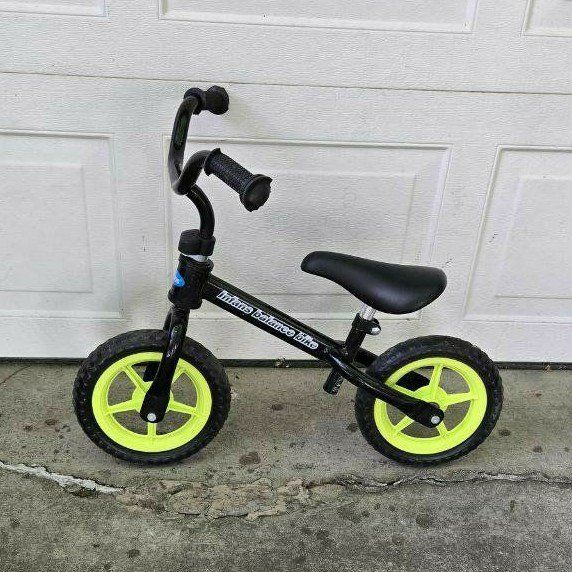 Infans Kids Black Balance Bike Bicycle w/Adjustable Handlebar & Seat Strider 3-5 Yrs. 10” Wheels
