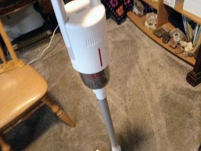 Deerma DX700s 2-in-1 Stick Handheld Vacuum Cleaner Corded Bagless White/Red