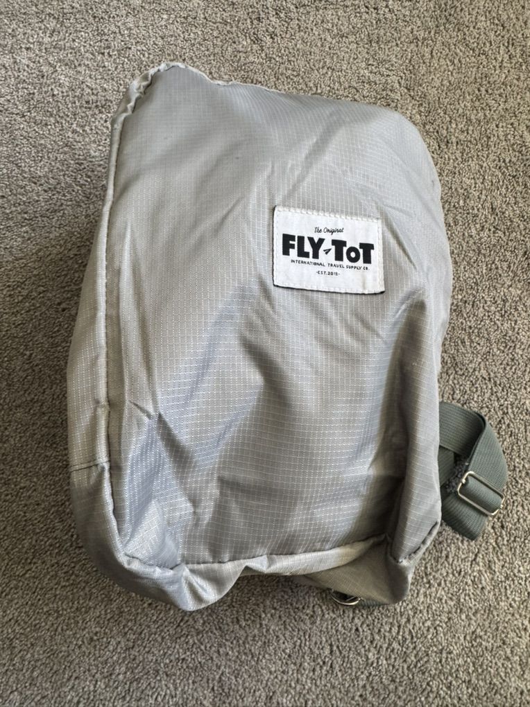 Fly Tot Inflatable Footrest