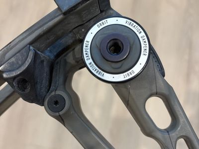 Bowtech Convergence with CBE Slider sight