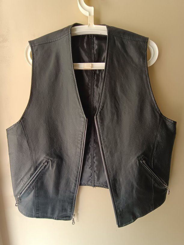 Men's Black Leather Biker Vest Zip Front