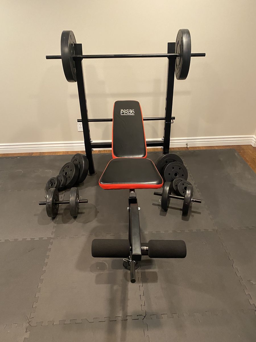 Marcy Pro Weight Bench with 120-lb. vinyl weight set