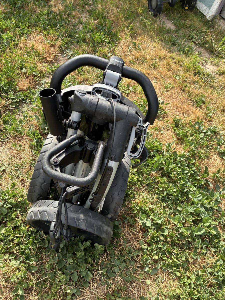Main image 4