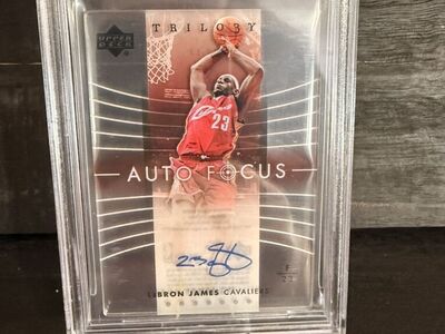 2004 Upper Deck Trilogy - Lebron James Auto-Focus