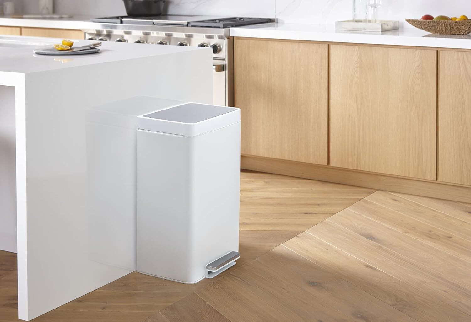 Kohler 13 gallon step trash bin - White Stainless Steel - New - Never Opened