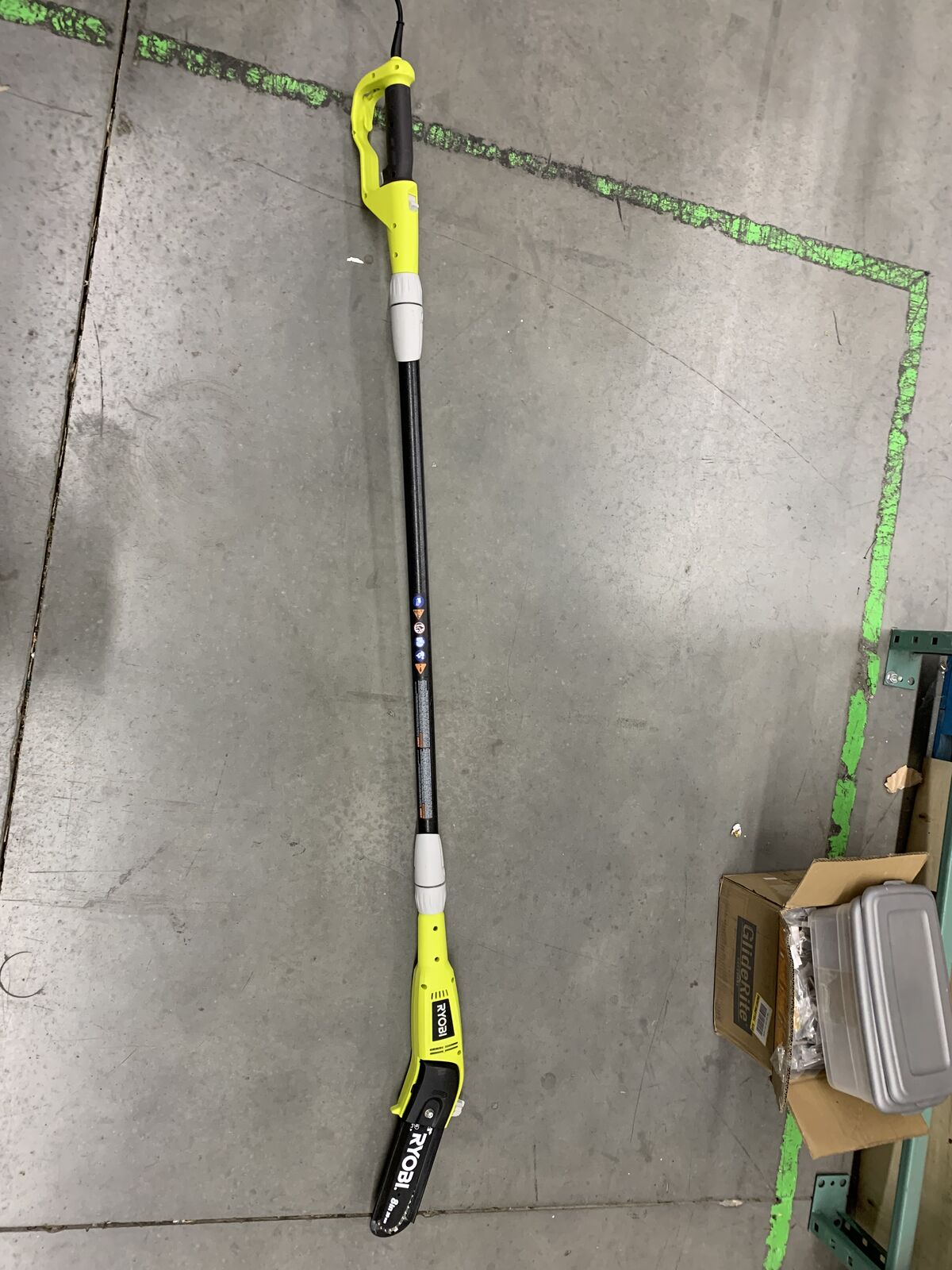 RYOBI 8 in. 6 Amp Pole Saw