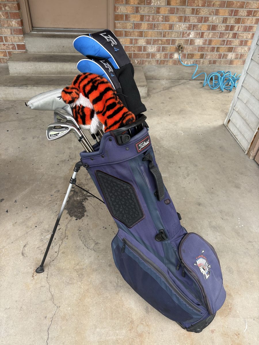 Full golf bag