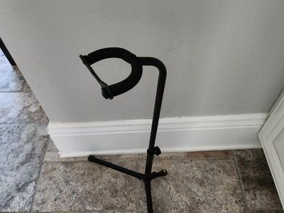 Guitar Stand