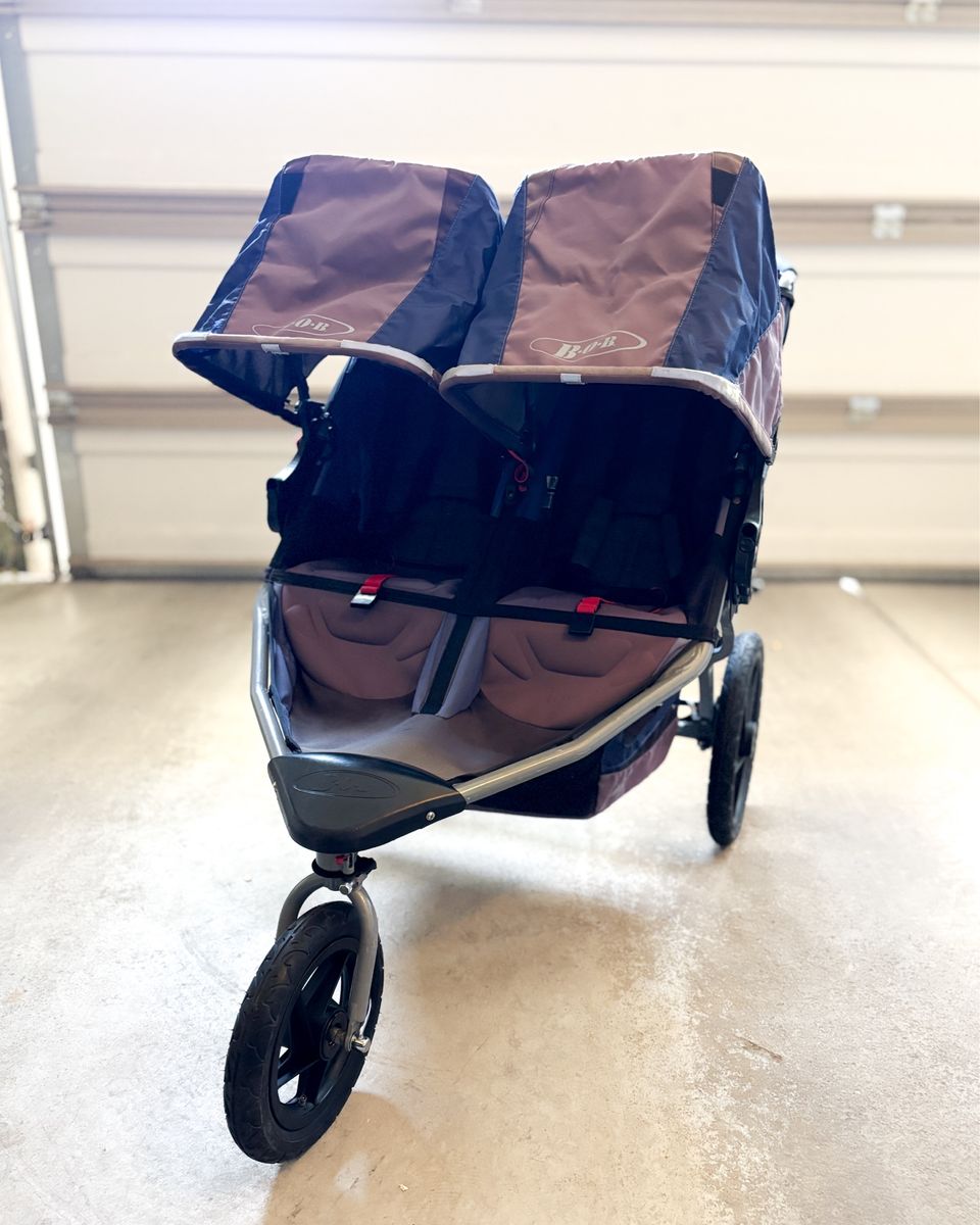 CLEAN Bob Revolution Duallie Double Jogging Stroller