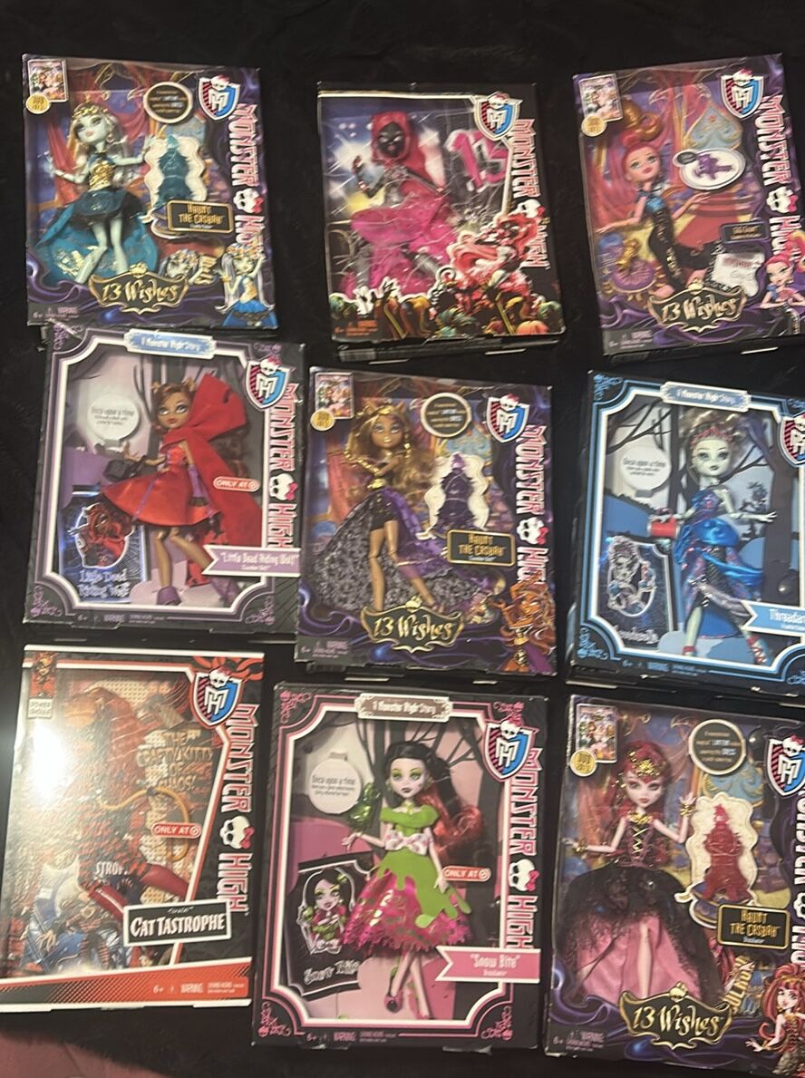 Monster high dolls