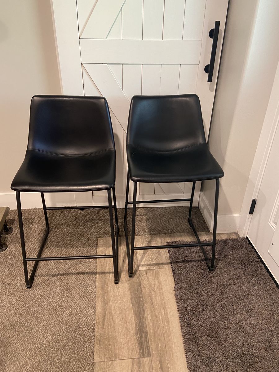 Set of 2 Black Counter Height Bar Stools with Metal Legs - Modern & Sleek Design