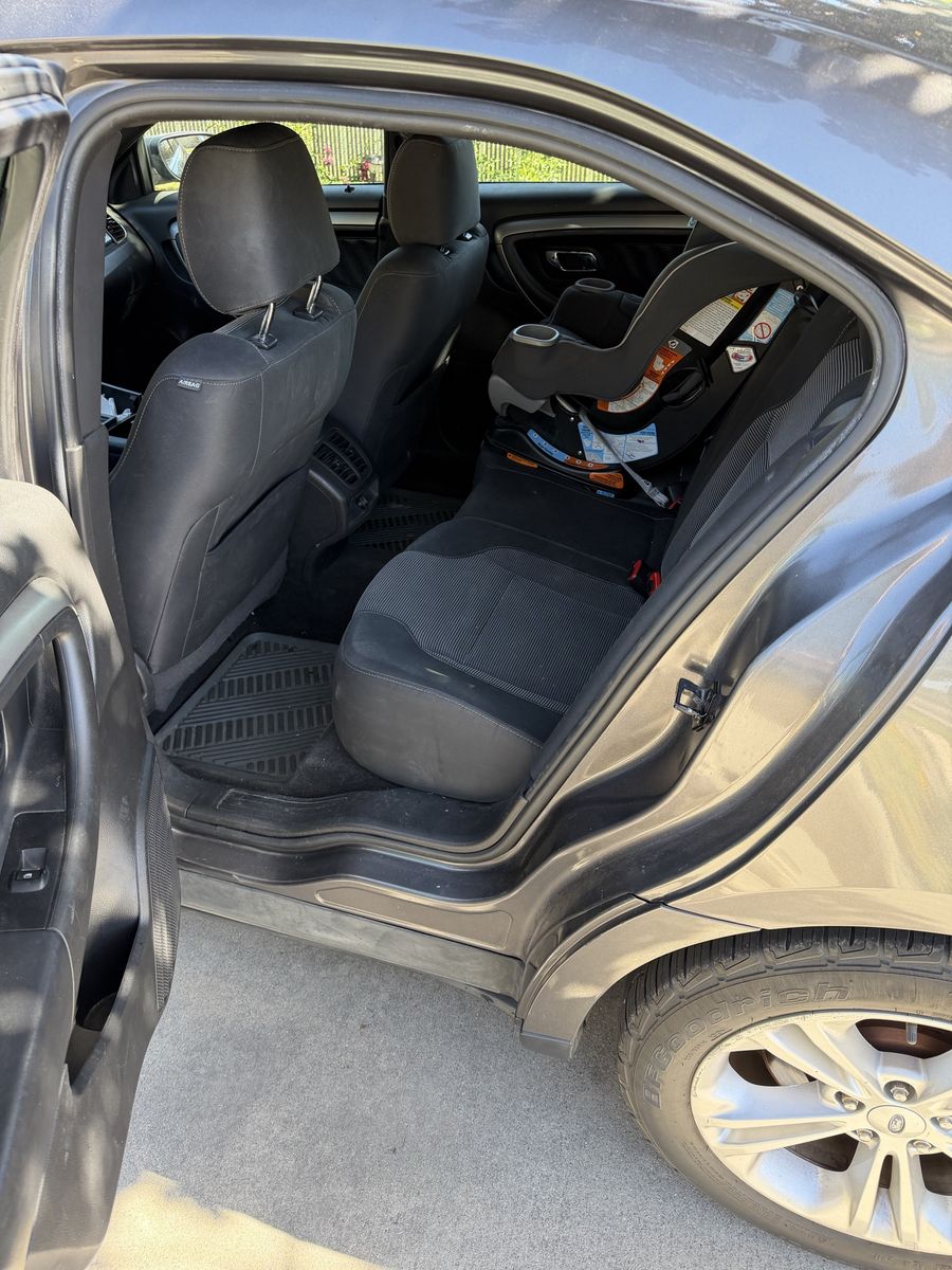 Main image 5