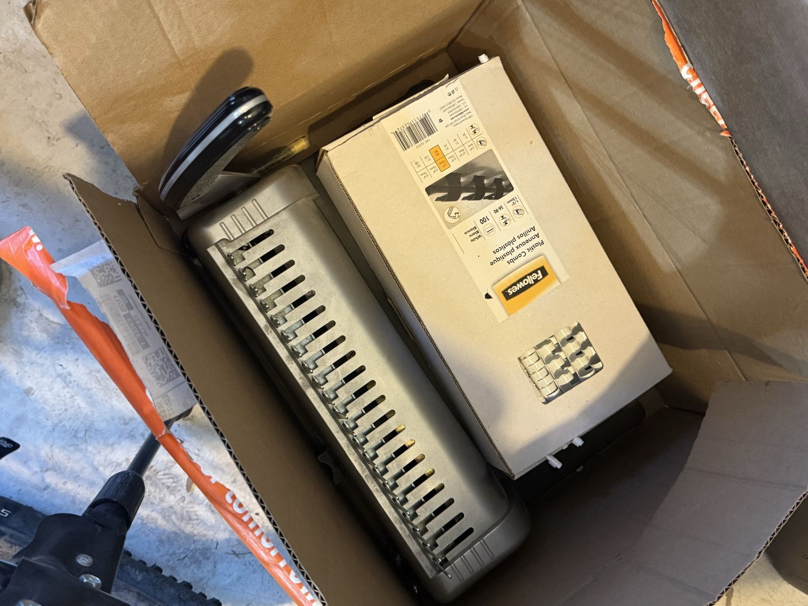 Binding machine