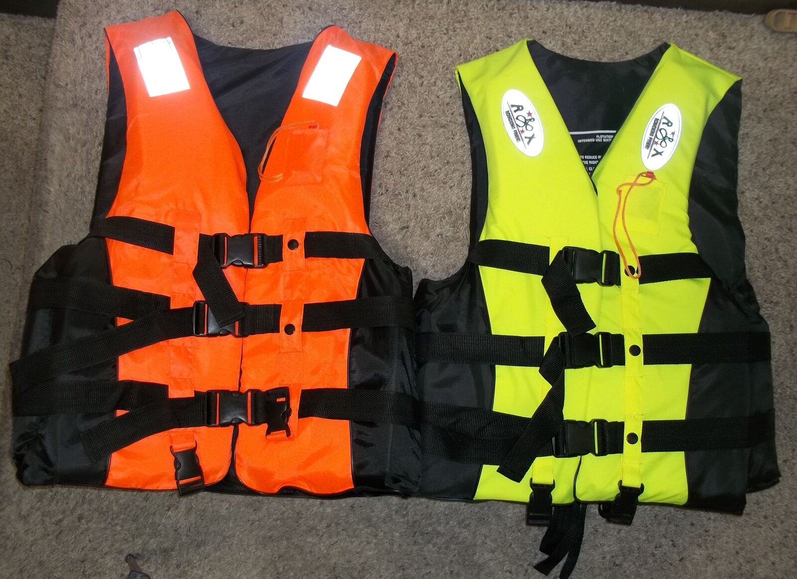 2 Lifejackets Like New 40.00 OBO