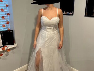 Wedding Dress Size 8