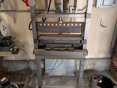 20 Ton Shop Press with SWAG Finger Brake Air/Hydraulic bottle jack $900 OBO