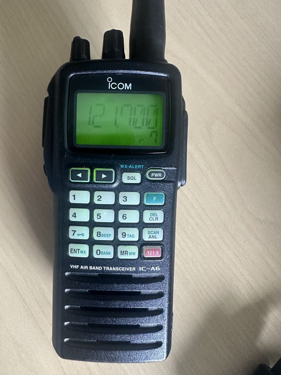 Icom IC-A6 VHF Air Band Transceiver