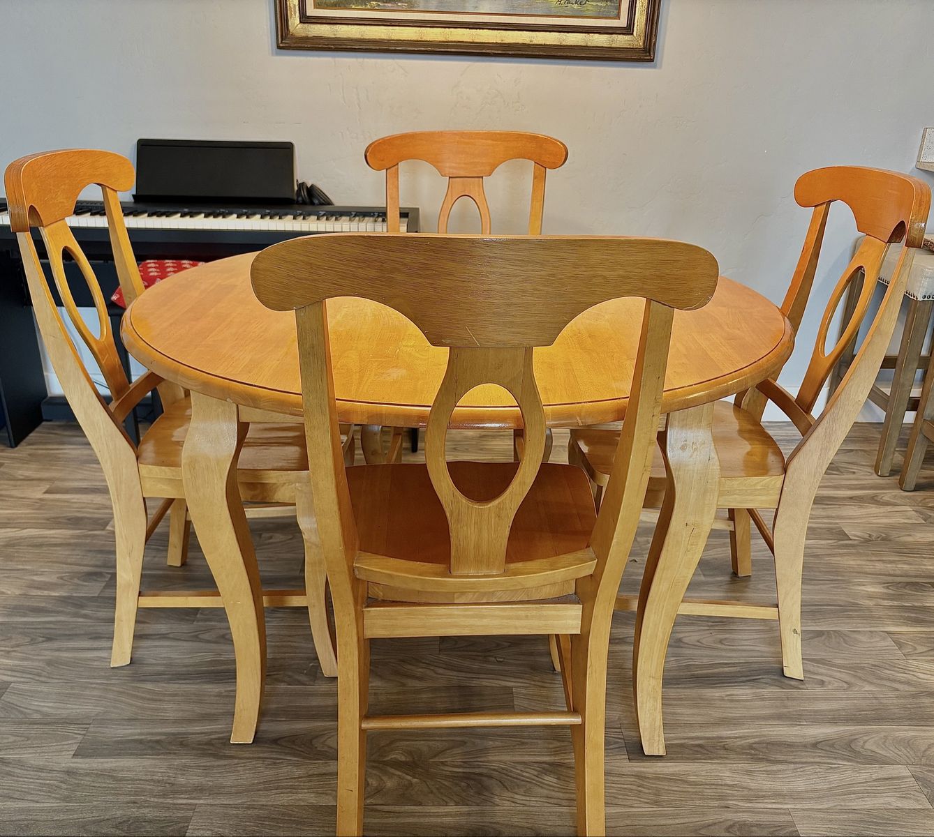 Kitchen Table and Chairs