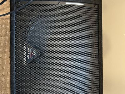 Behringer Eurolive F1220D Powered Floor Monitor Speaker