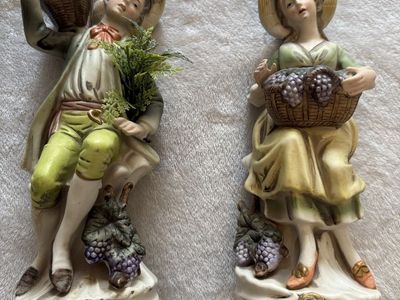 Porcelain Grape Harvest boy and girl