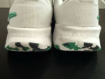 Nike Air Zoom men’s Pickelball Shoes - White, Green, Blue (Size 11 US men’s)
