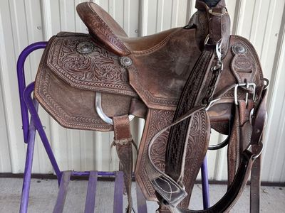 Teskey’s 13” rope/all-around youth saddle
