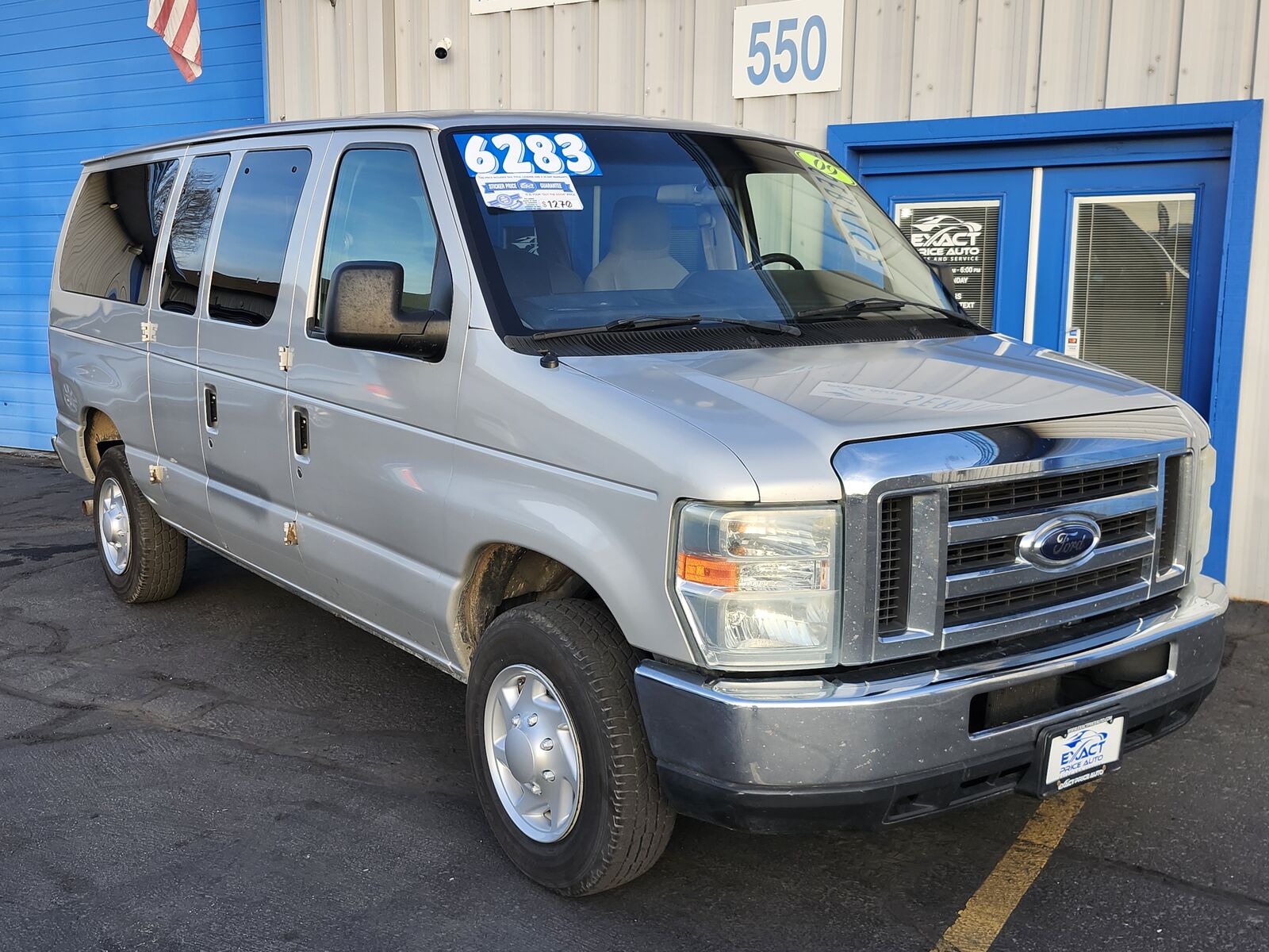 2009 Ford E-Series E-350 SD XLT