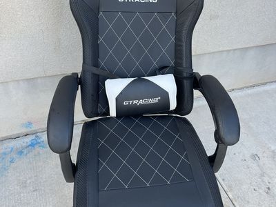 GT racing Black Gaming Chair, Adjustable
