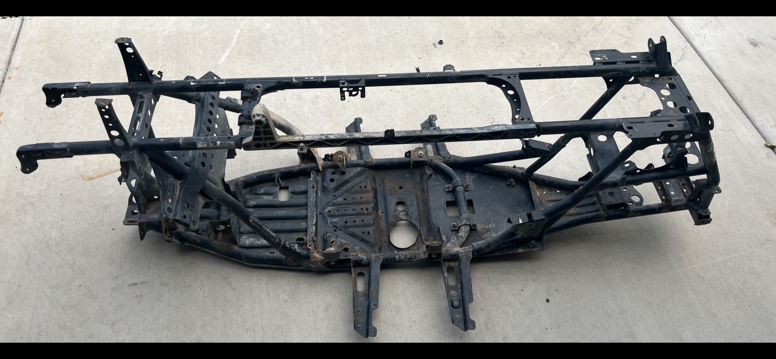 PARTING OUT  a 2012 Polaris sportsman 550