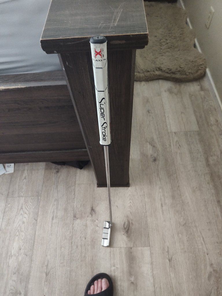 Scotty Cameron Putter - Super Stroke Grip, Right Handed- square back