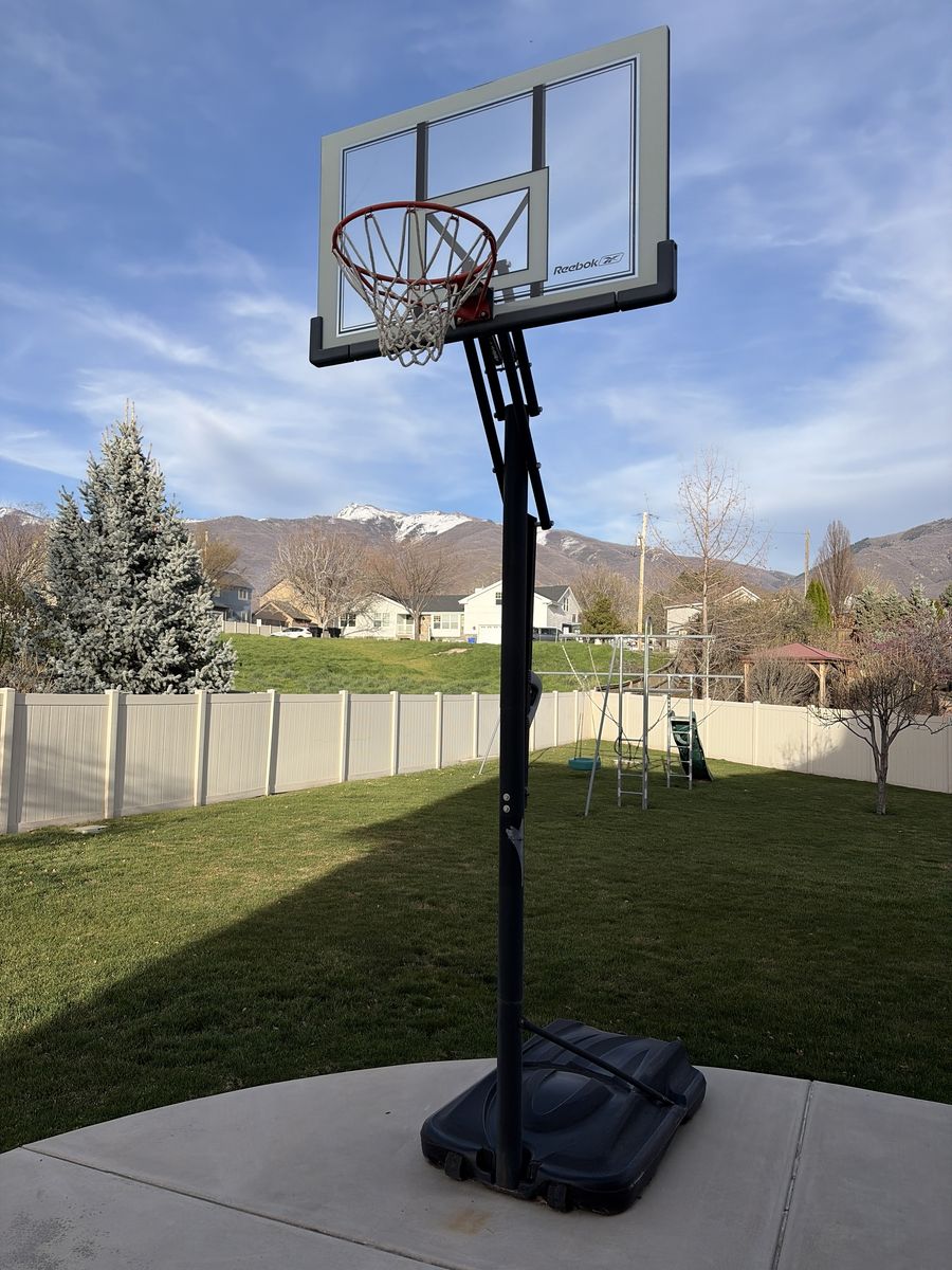 Reebok Basket Ball Hoop and Rolling Base