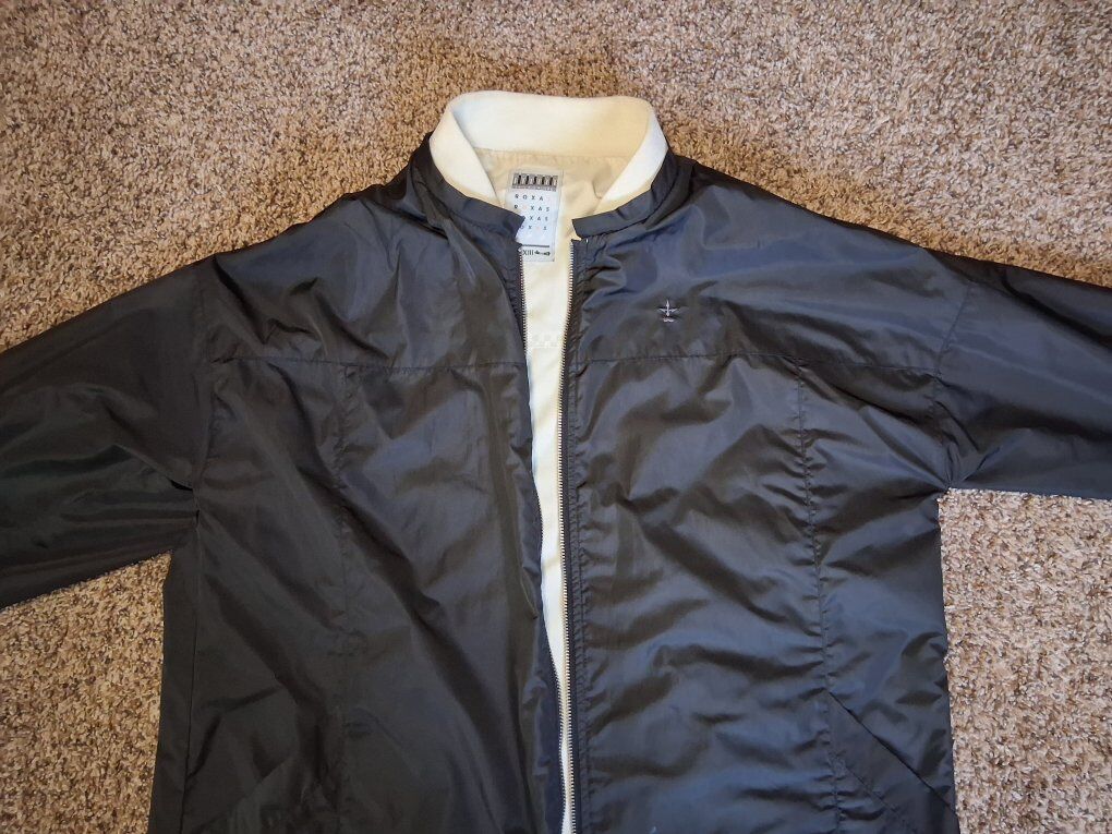 Roxas black and white bomber jacket L