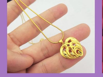 DLN ROQ Diamond Dynasty Gold Tone Heart Pendant Necklace