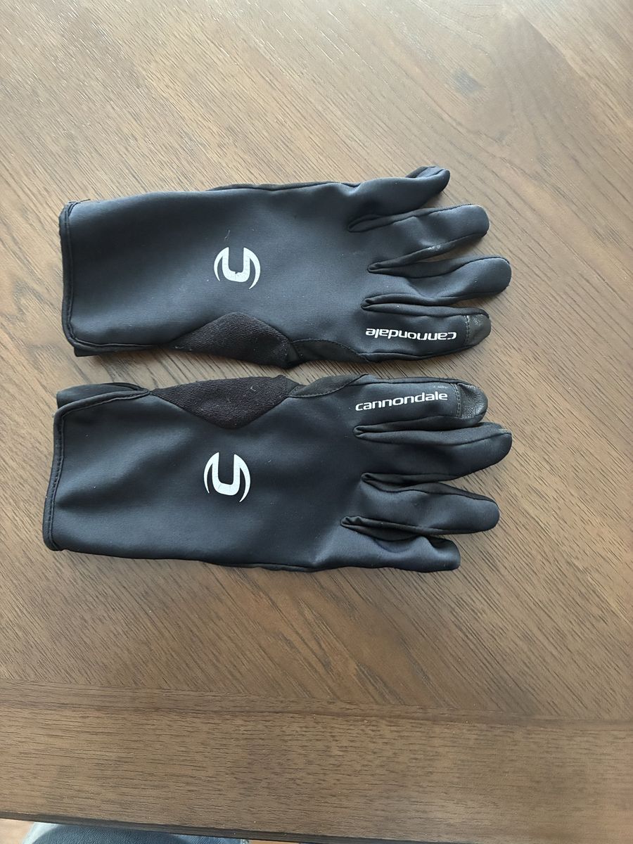 Cannondale Black Cycling Gloves - Size XL, Lightweight, Padded Palms, windproof.