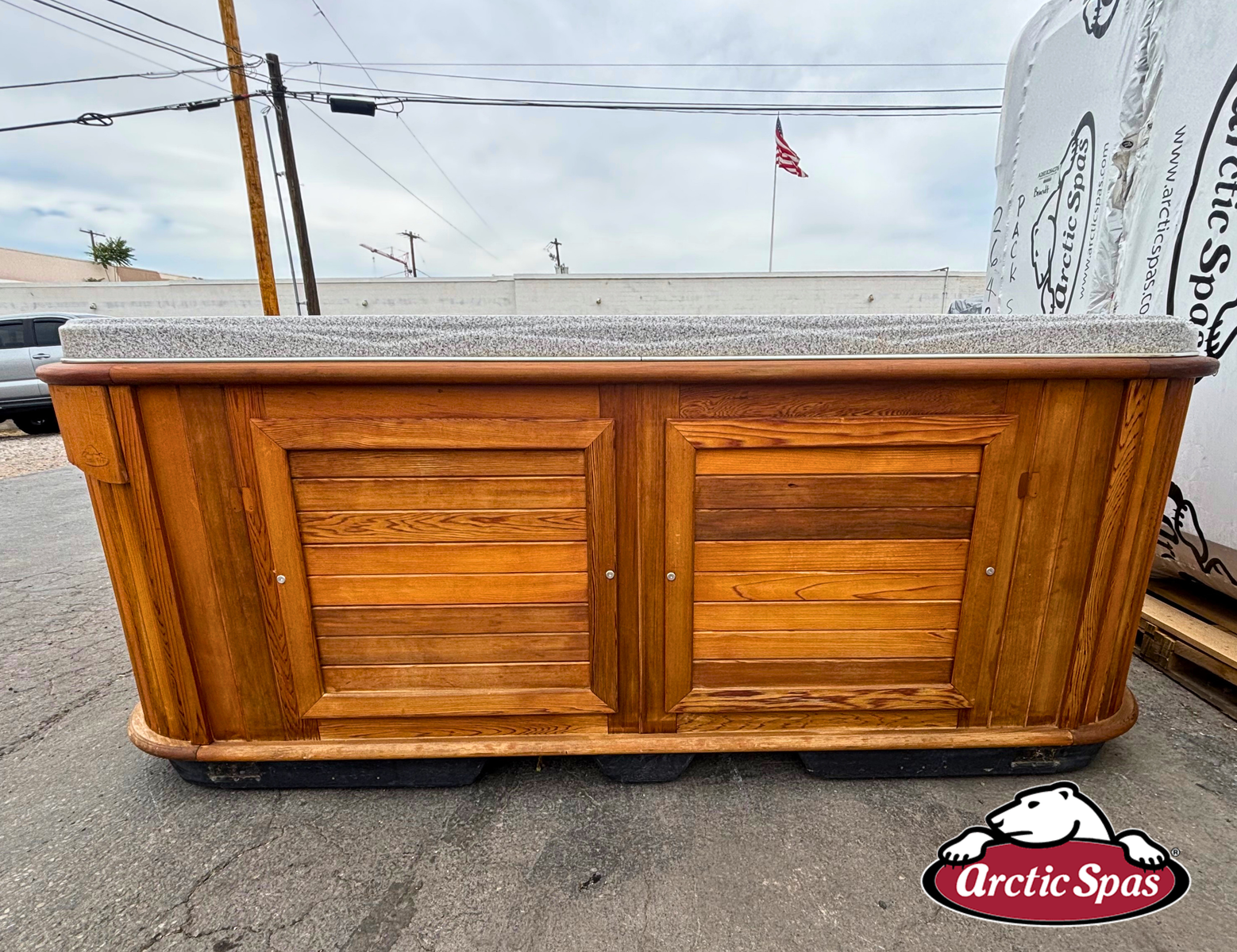 Arctic Spa Summit 8' x 8' Refurbished