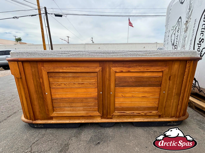 Arctic Spa Summit 8' x 8' Refurbished