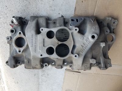 GM ALUMINUM INTAKE MANIFOLD SBC, as is, no returns
