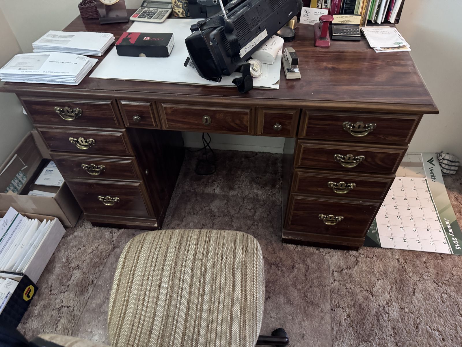 Free Desk