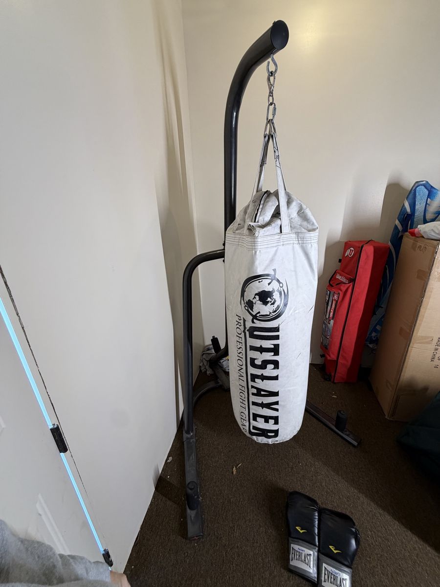 Outslayer Professional Fight Gear Heavy Bag with Stand, Everlast Gloves Included