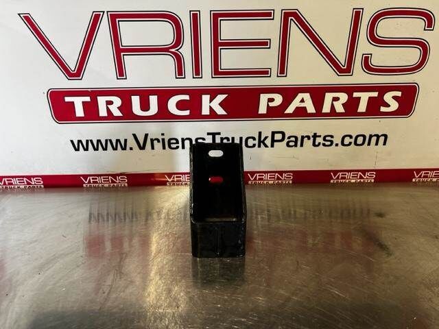 Kenworth T680 Bracket