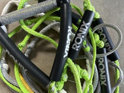 Ronix Wakesurf Rope and Handle Combo - Green, Black, and Grey