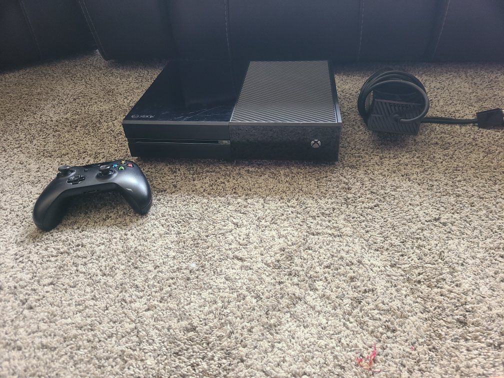 Xbox one with wireless controller
