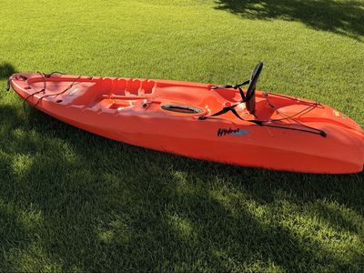 Lifetime Hydros Orange Sit-On-Top Kayak with Backrest and Ores