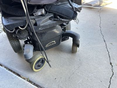 Quickie QM-710 Electric Wheelchair Power Chair