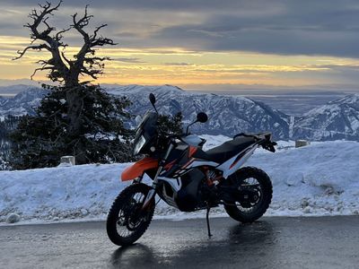 KTM 890 Adventure R