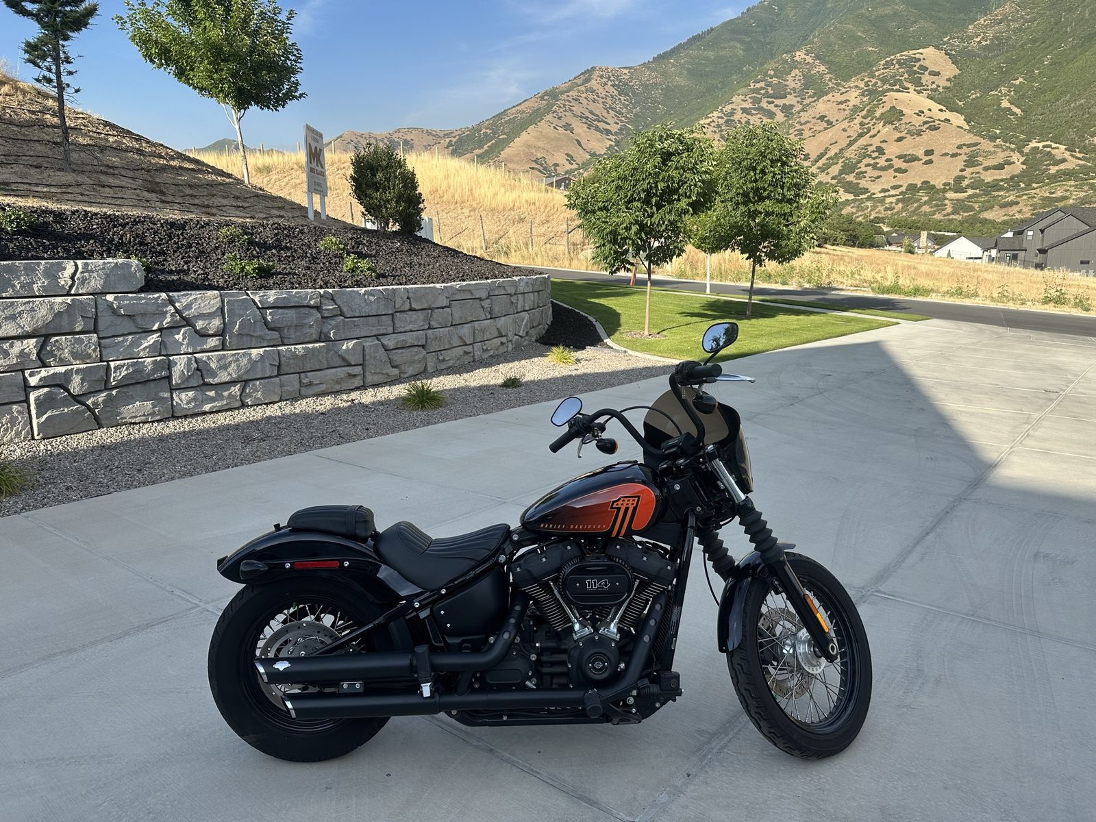 Harley-Davidson 114 Motorcycle - Black and Orange