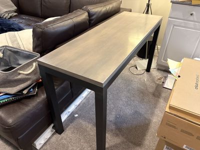Room and Board brand Console Table - Sofa Table with wood Top and Black metal frame - Modern Design