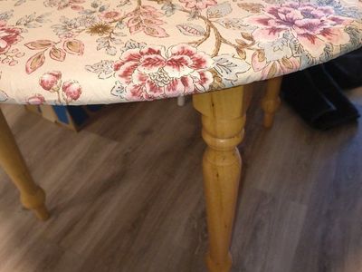 Kitchen table